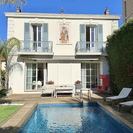 Lidia By Terrys Homes * Le Cannet