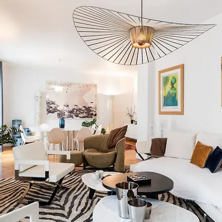 Lidia By Terrys Homes * Le Cannet